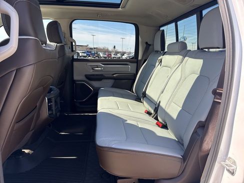 New 2026 RAM 1500 Laramie AWD/4WD image 24
