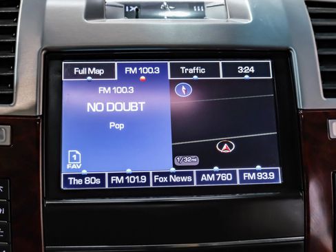 Used 2013 Cadillac Escalade EXT Premium AWD/4WD image 29