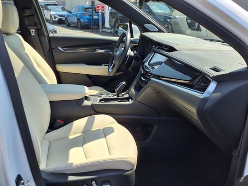 Certified 2022 Cadillac XT6 Sport w/ Technology Package image 39