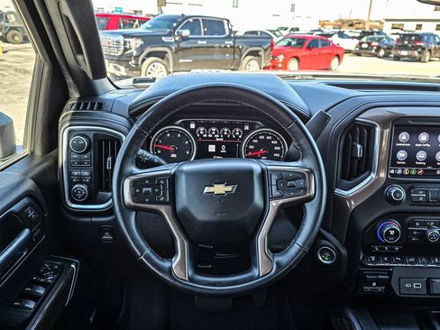 Used 2023 Chevrolet Silverado 3500 High Country w/ Technology Package image 30