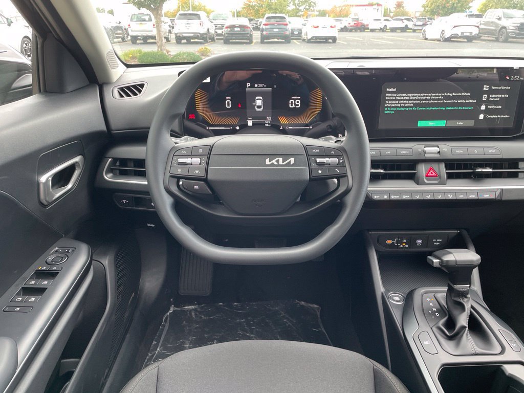 New 2026 Kia K4 FWD image 12