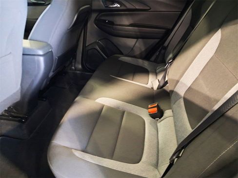 Used 2023 Chevrolet TrailBlazer LT image 12
