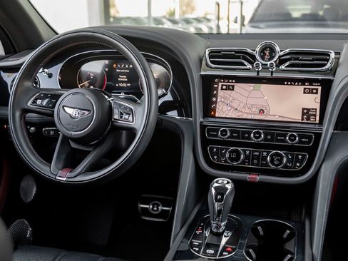 Used 2023 Bentley Bentayga Speed image 22