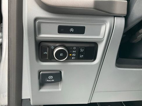 Used 2025 Ford F150 XLT w/ Equipment Group 301A Standard image 12