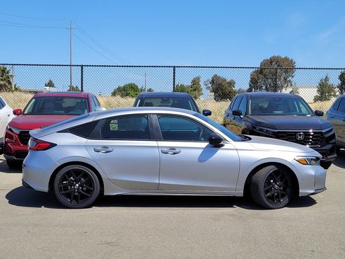 New 2025 Honda Civic Sport image 3