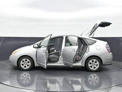 Used 2007 Toyota Prius FWD image 44