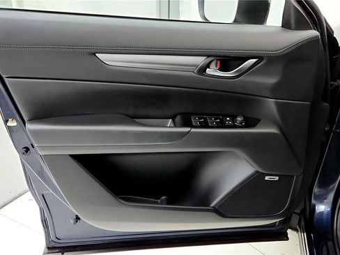 Used 2018 MAZDA CX-5 Touring w/ Preferred Equipment Package image 19