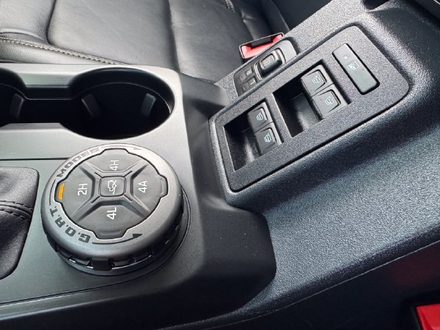 Used 2025 Ford Bronco Badlands AWD/4WD image 30