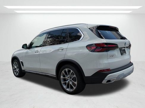 New 2026 BMW X5 sDrive40i w/ Parking Assistance Package RWD image 6
