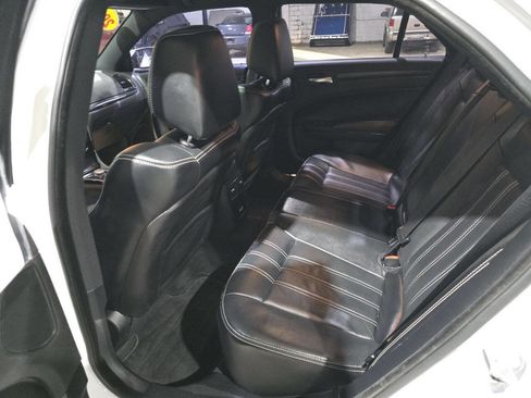 Used 2015 Chrysler 300 S w/ 300S Premium Group image 28