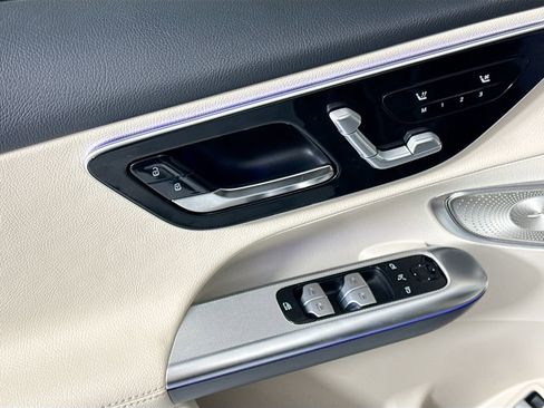 Certified 2026 Mercedes-Benz GLC 300 image 23