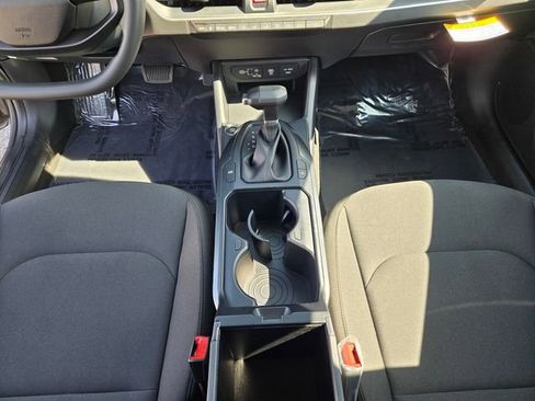 New 2026 Kia K4 LX image 20
