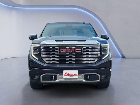 Used 2023 GMC Sierra 1500 Denali w/ Denali Reserve Package AWD/4WD image 8