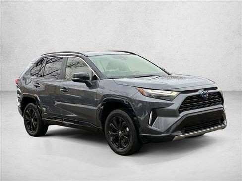 Used 2023 Toyota RAV4 XSE image 3