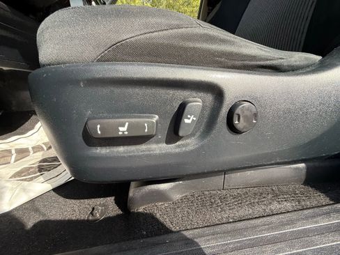 Used 2015 Toyota 4Runner SR5 RWD image 13