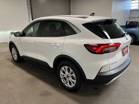 Used 2024 Ford Escape Active FWD image 5
