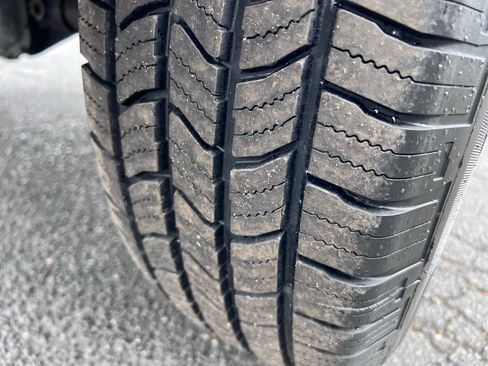 Used 2023 Jeep Wrangler Sahara w/ Cold Weather Group image 19