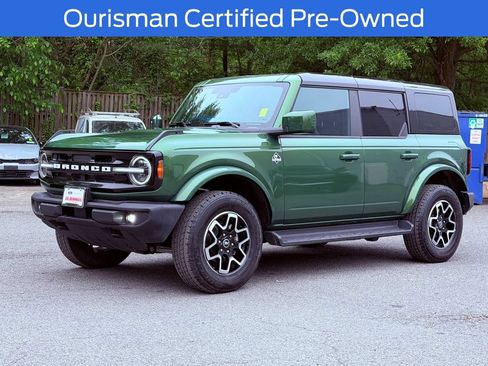 Used 2025 Ford Bronco Outer Banks AWD/4WD image 3