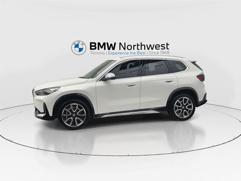 Used 2023 BMW X1 xDrive28i w/ Convenience Package AWD/4WD image 10