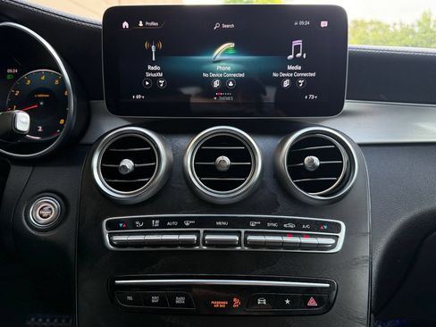 Used 2020 Mercedes-Benz GLC 300 4MATIC Coupe image 30