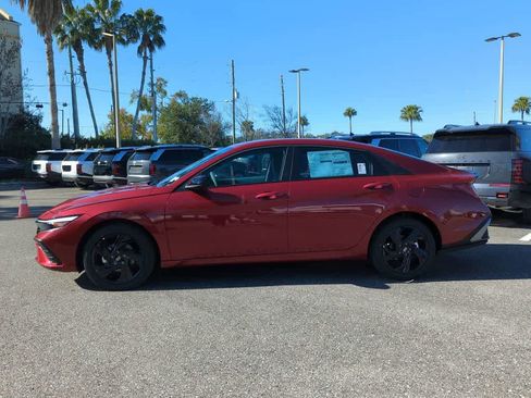 New 2026 Hyundai Elantra Sport image 3