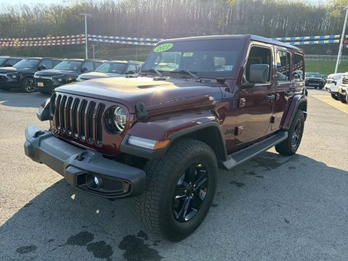 Used 2021 Jeep Wrangler Unlimited Sahara image 10