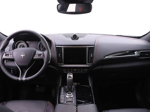 Used 2024 Maserati Levante Modena Ultima image 11