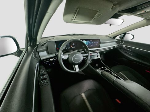 Used 2025 Hyundai Sonata SEL FWD image 18