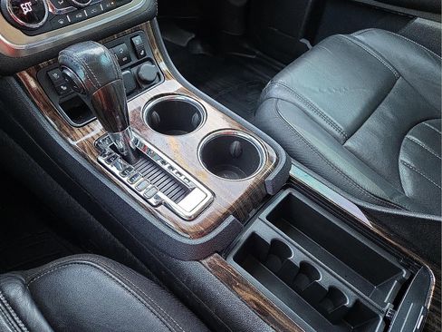 Used 2015 GMC Acadia Denali image 25