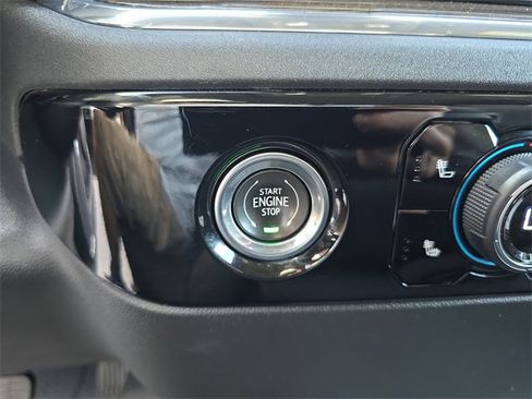 Certified 2024 Chevrolet Silverado 1500 LT w/ Protection Package image 27