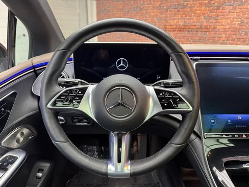 Certified 2023 Mercedes-Benz EQE 500 4MATIC Sedan image 14