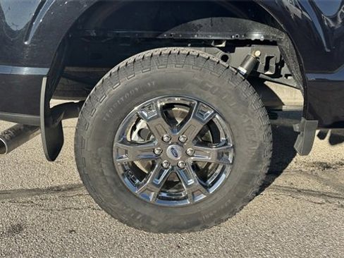 Used 2022 Ford F150 Lariat w/ Equipment Group 502A High image 8