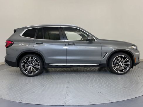 Used 2024 BMW X3 xDrive30i w/ Convenience Package w/ZPA AWD/4WD image 7