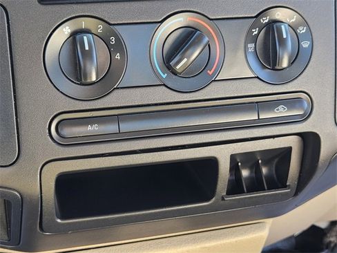 Used 2008 Ford F350 2WD Regular Cab Super Duty image 23