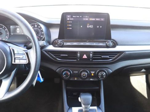 Used 2023 Kia Forte LXS image 15