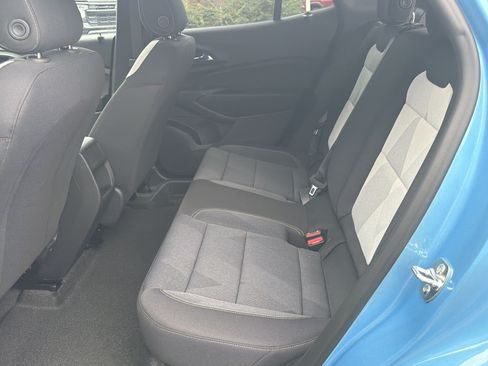 New 2026 Chevrolet Trax RS w/ Sunroof Package FWD image 20