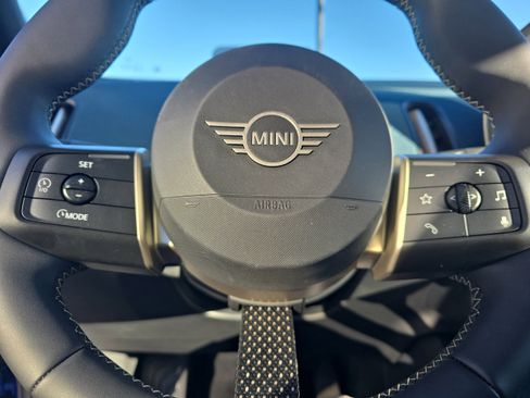 Certified 2025 MINI Cooper Countryman S image 21