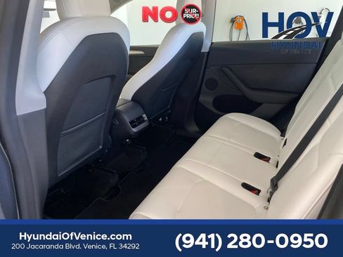 Used 2022 Tesla Model Y Performance AWD/4WD image 42