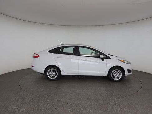Used 2019 Ford Fiesta SE FWD image 23