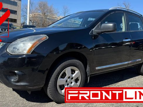Used 2015 Nissan Rogue S w/ Convenience Package image 1