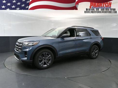 New 2026 Ford Explorer Active w/ Active Comfort Package AWD/4WD image 1