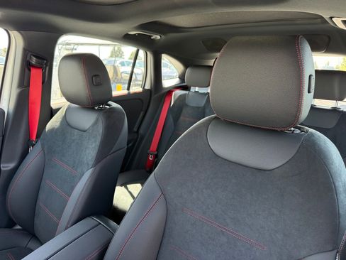 New 2026 Mercedes-Benz GLA 35 AMG 4MATIC image 20