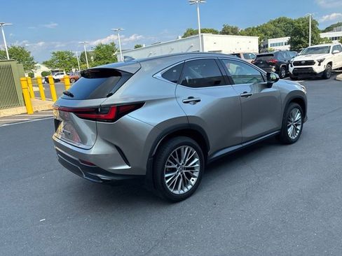 Used 2022 Lexus NX 350h AWD image 8