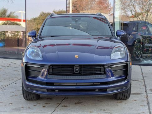 New 2026 Porsche Macan image 6