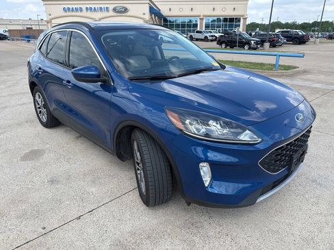 Used 2022 Ford Escape SEL w/ Technology Package FWD image 16