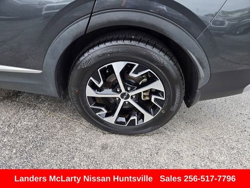 Used 2023 Kia Sportage EX FWD image 12