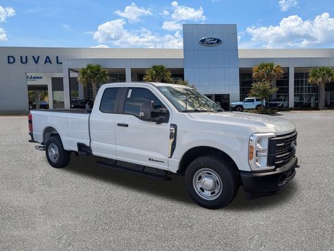 New 2026 Ford F350 XL w/ 360-Degree Camera Package RWD image 2
