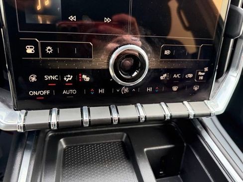 Certified 2025 GMC Acadia Elevation image 27