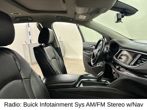 Used 2019 Buick Enclave Avenir w/ Avenir Technology Package AWD/4WD image 24