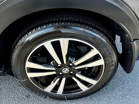 Used 2020 Nissan Kicks SV image 20